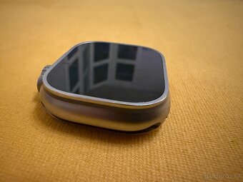 Apple ultra + 10 řemínků + pouzdro na strojek - 5
