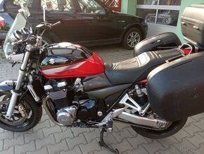 Suzuki GSX1400 - 5