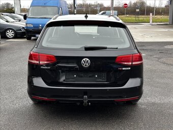 Volkswagen Passat 1,8 HIGHLINE, DSG, VYHŘÍVANÉ SKLO (2016) - 5