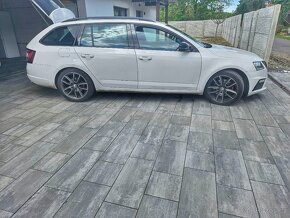 Škoda Octavie RS 2,0 TDI, automat - 5