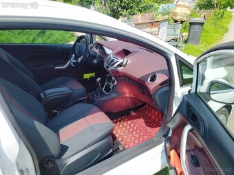 FORD FIESTA 1.6 - 5