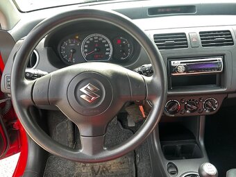Suzuki Swift 1.3i, r.2010, serviska, 1.maj. nová STK - 5
