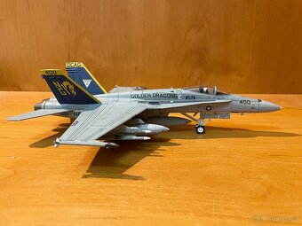 F-18 Hornet - model letadla 1:72 - 5