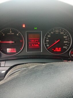 Audi A4 PRACOVNÍ AUTO - 5