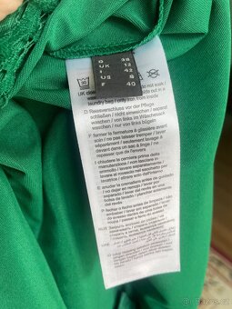 Krásné, nové, sytě zelené šaty zn. Esprit, vel. 38 - 5
