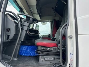 Prodám tahač Lowdeck Volvo FH460, r.v 3/2018 najeto 822000Km - 5