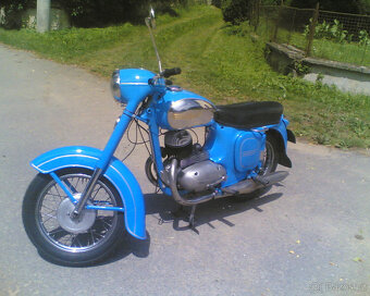 Jawa 250 - 5