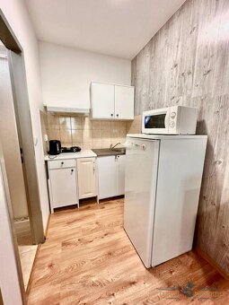 Pronájem bytu 1+kk 28 m2 - Žďár nad Sázavou, ev.č. 00839 - 5