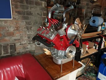 Motor Ford Vedette Flathead - dekorace - 5