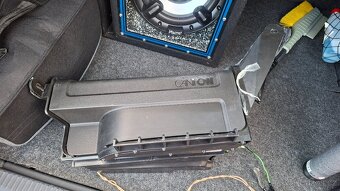 Subwoofer CANTON Octavia III kombik - 5