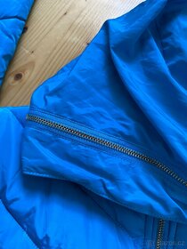 Modrá zimní bunda se zlatými prvky - vel M/L - 5