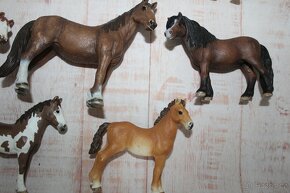 Figurky koní Schleich VIII - 5