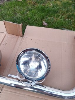 Originál IVECO světelná nerezová rampa, světla HELLA - 5
