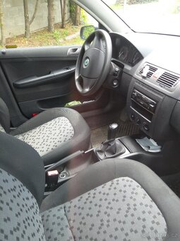 Fabia - 5