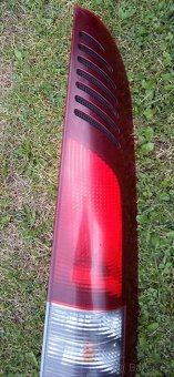 Přední a zadní světla Mercedes Vaneo W414 - 5