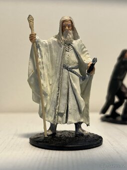 Sběratelské figurky Eaglemoss Gandalf a Aragorn - 5