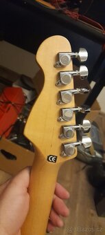 elektrická kytara+zesilovač - 5