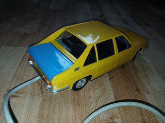 Tatra 613 chromka ites - 5
