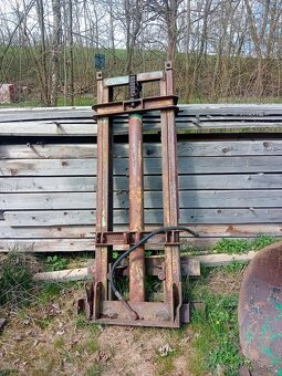 Věž vidle za traktor - 5