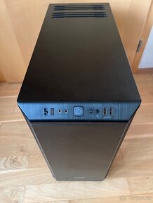 Be Quiet Dark Base 700 - 5