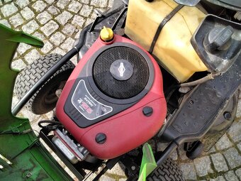 Zahradní traktor VIKING MT 6112 - 5