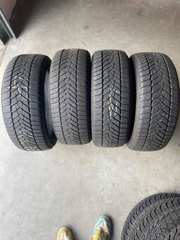 Prodám zimní pneu 195/50 r16 - 5