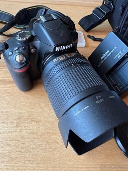Prodám fotoaparát Nikon D3200 + příslušenství + stativ - 5