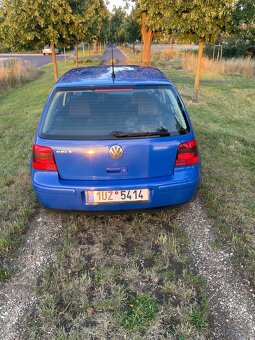 Volkswagen Golf 1.8T GTI - 5