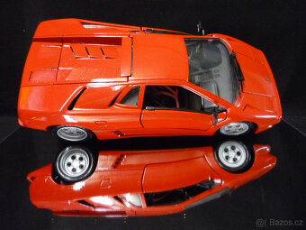 Lamborghini Diablo Maisto 1/18 - 5