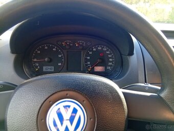 VW Polo 1.4i 66kw nová STK - 5