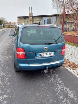Touran Sedmimístný +Tažné zařízení - 5