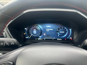 Ford Kuga ST LineX, 1,5 110kW, manuál. TOP STAV. NEBOURANÉ - 5