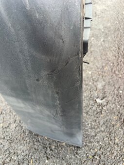 Zadní nárazník VW T5 - 5