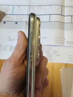 Huawei Pura 70 ultra - 5