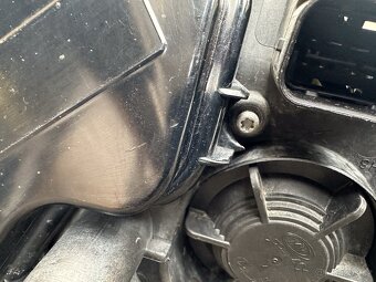 Pravé přední světlo BMW E90 E91 LCI - 5