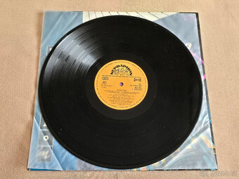 Hipodrom - PRAŽSKÝ HAUS (LP 1990) - 5