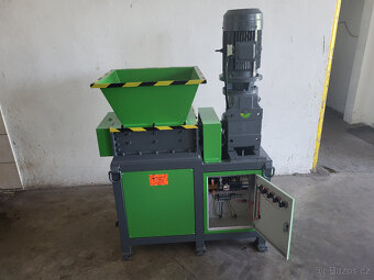 drtič větvi a odřezku do 10 cm - 5