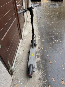 Elektrická koloběžka Segway Ninebot MAX G30 II, jako nová - 5