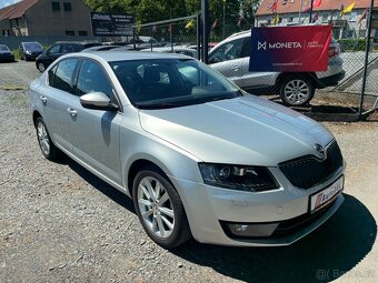 Škoda Octavia 1.4 TSi Elegance, Xenony - 5
