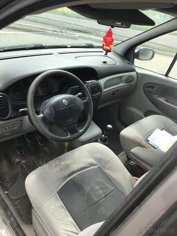 Renault Scénic - 5