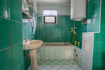 Zděný byt 2+kk, osobní vlastnictví, Chotěvice, okres Trutnov - 5