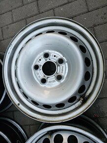 Plechové disky kola Mercedes Sprinter R16 5x120 VW Crafter - 5