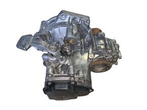 Převodovka 5Q manuál LFZ 1.9TDI 77KW BLS VW Caddy 2K 2010 - 5