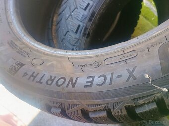 Sada zimní pneu Michelin 215/55/17 hroty - 5