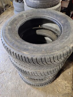 Pneu 265/65/17 - 5