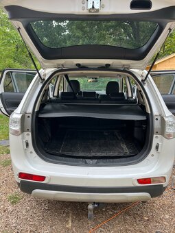 Mitsubishi Outlander - 5