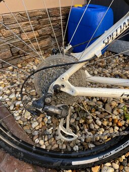 Horské kolo Specialized - 5