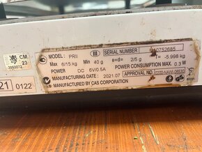 Vybavení prodejny, regály, stůl, police - 5