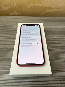 Apple iPhone 12 128GB červená, baterie 100% - 5