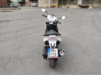 YUKI FALCON 125i - 5